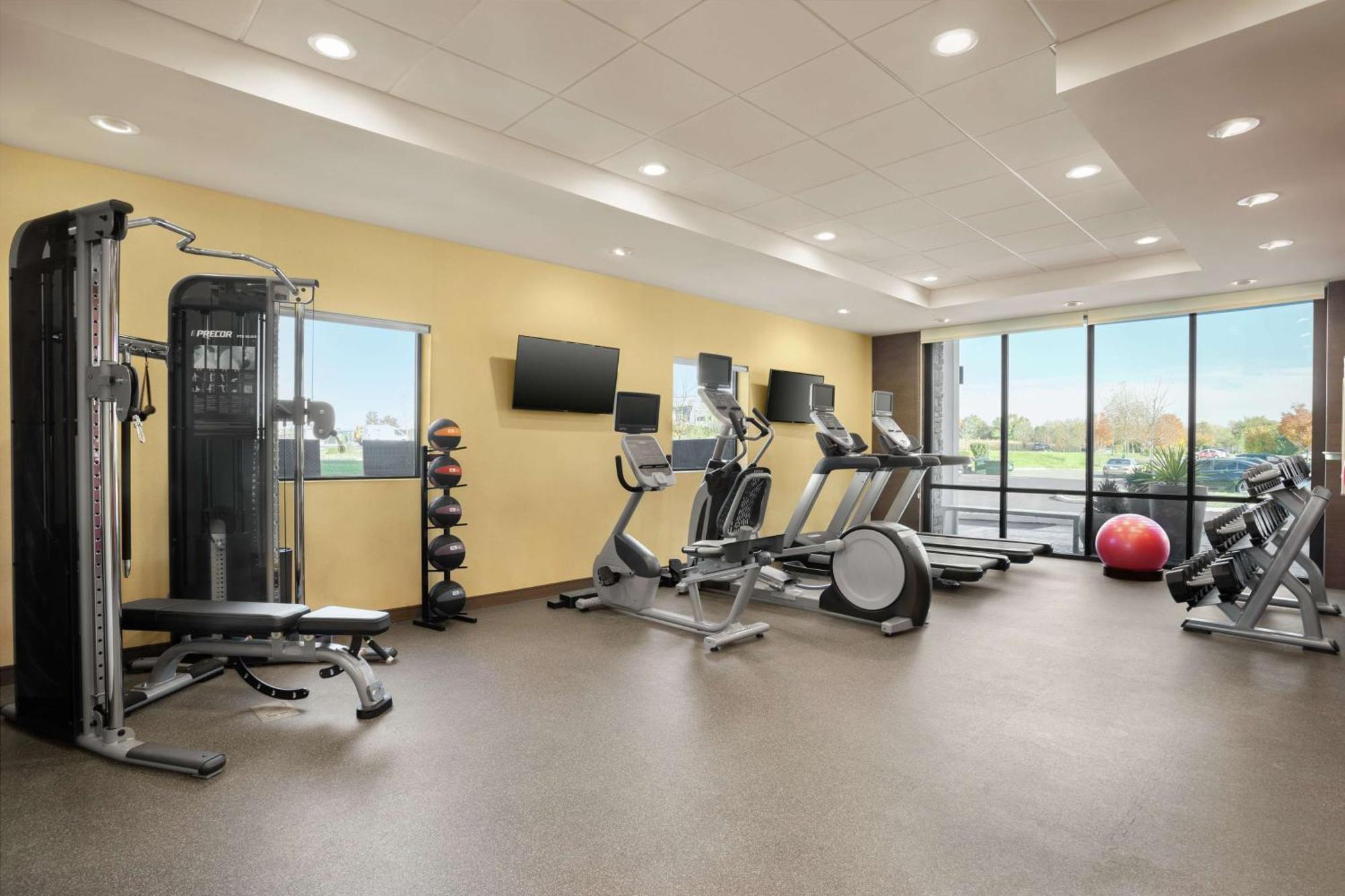 Home2 Suites By Hilton Warminster Horsham Екстериор снимка